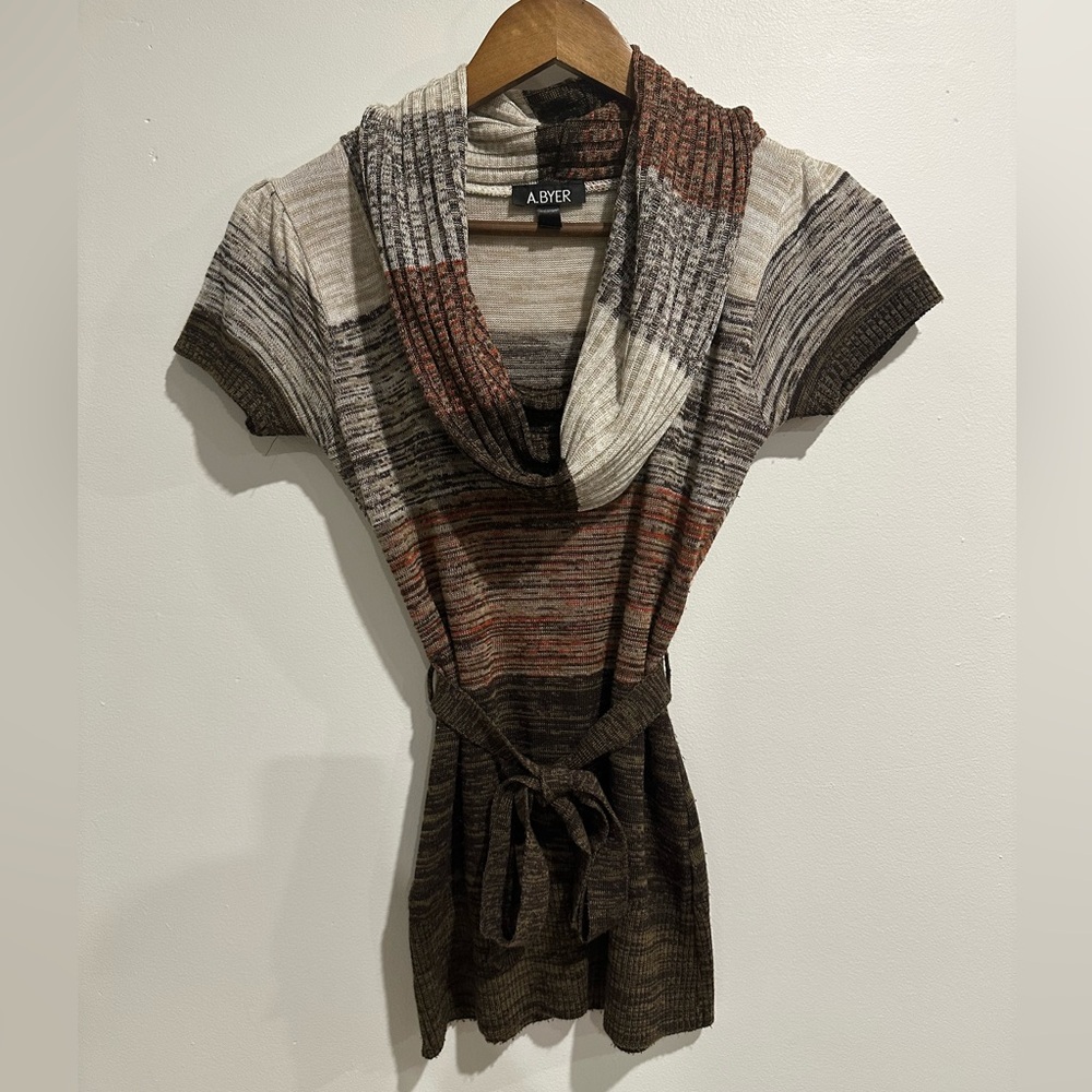 A. BYER Y2K Knit Cowl Neck Short Sleeve‎ Belted Top Size S